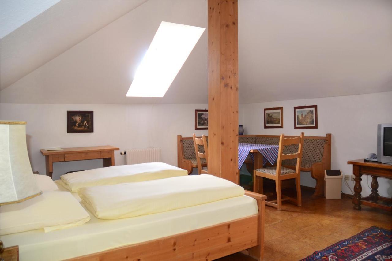 Hotel Das Schloessl Bad Tölz Rum bild